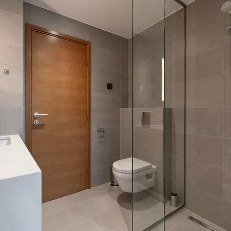 Suites - No Contact Check In Apartahotel 2*